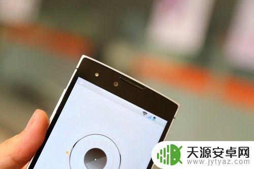 朵唯手机闪光灯怎么开(朵唯手机闪光灯怎么开关)
