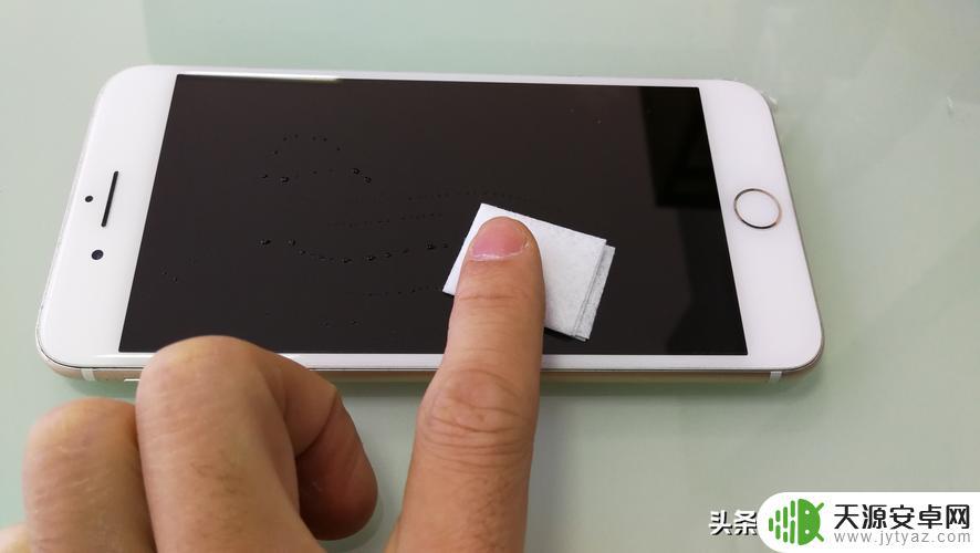 手机钢化膜怎么剪(手机钢化膜怎么剪切)