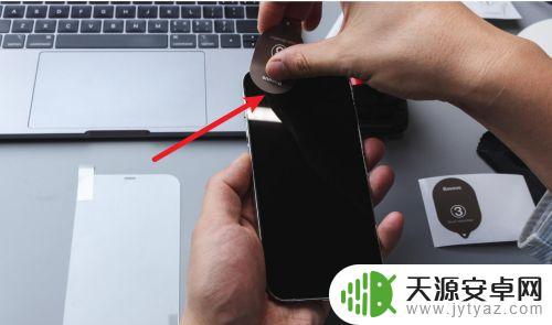 手机原装膜如何拆下来(手机原装膜好不好)