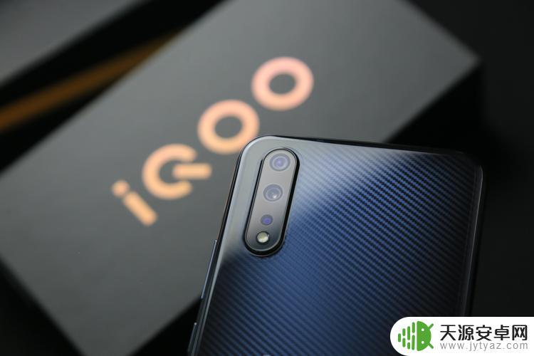 iqoo手机背面灯如何亮(iqoo手机背面灯怎么亮)