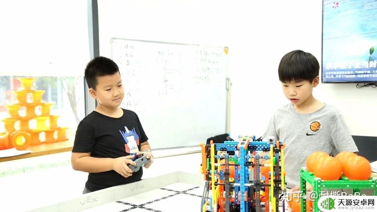在steam编程课 小学生如何学习机器人编程和创客STEAM教育