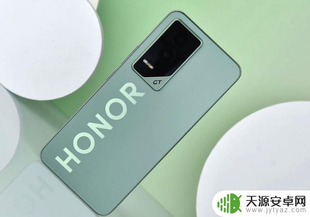 2025年国补加持后，现在价格最低为2549元的五款16GB 1TB手机中性价比最高的产品