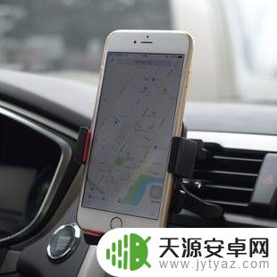 手机导航怎么和汽车导航连接 使用数据线连接手机导航和车