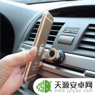 手机导航怎么和汽车导航连接 使用数据线连接手机导航和车