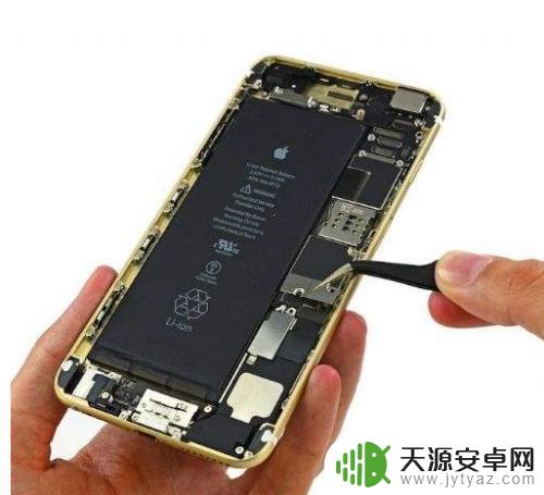 手机充电口怎么看有没有坏 手机充电口损坏修理方法