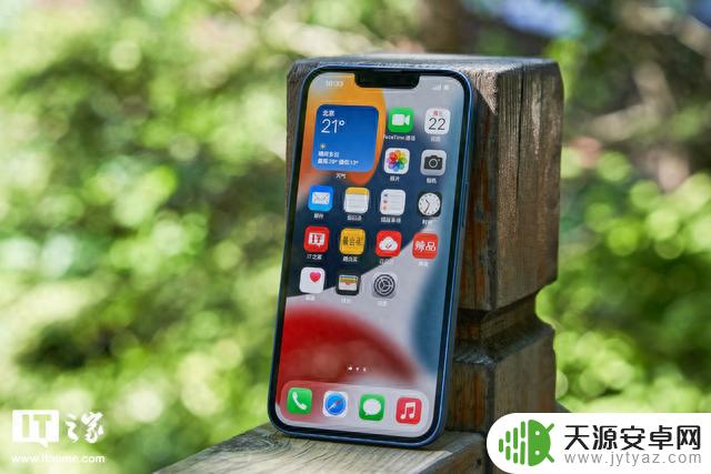 苹果iPhone15系列手机即将发布，产业链加速招工增产