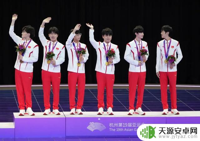 花海直播宣布:不准备重返赛场!KPL首秀五杀天才少年曾创巅峰