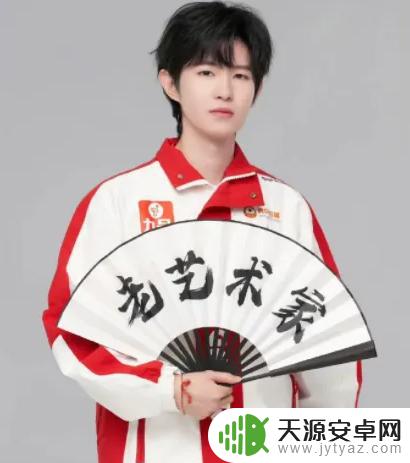 狂魔哥Faker碰瓷UZI？5个皮肤不如一诺一个，UZI纯属阿猫阿狗