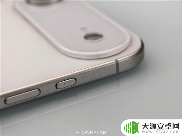 iPhone 17 Air实机体验:苹果史上最薄手机 无实体SIM卡设计