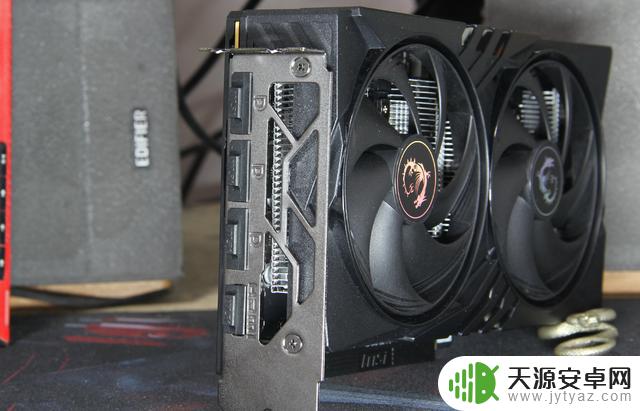 如何选择适合暑期入门游戏的显卡?微星RTX5050魔龙和万图师为你解答