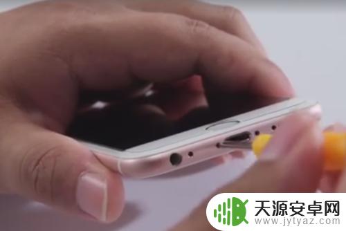 iphone6splus更换电池 iPhone6（6s）电池更换手把手教程