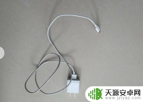 如何让手机的充电快 手机快速充电的秘诀