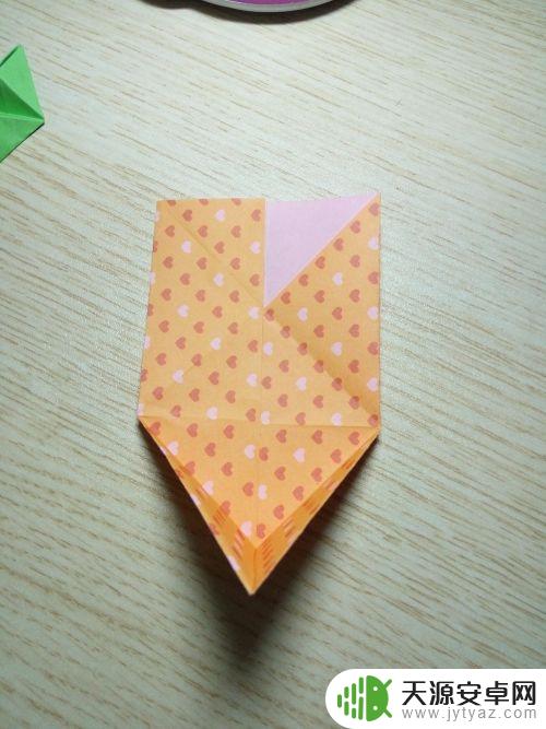 手机支架怎么复位的 如何用纸折手机支架