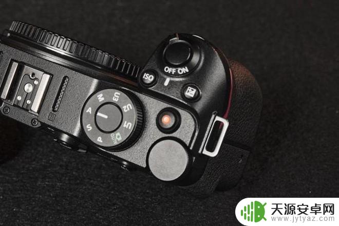 尼康z30照片 尼康Z 30揣兜就走