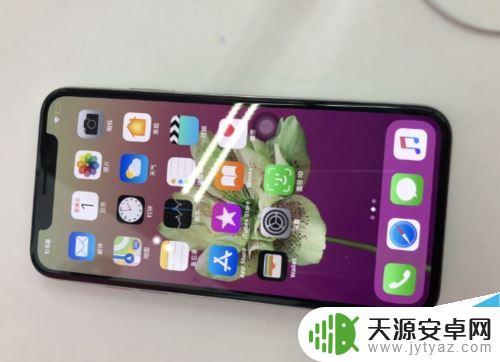 在苹果官方买手机怎么查 苹果官网如何与在线客服联系