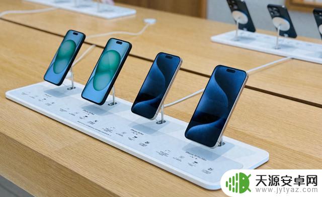 2023年中国手机销量数据揭晓，苹果仍然遥遥领先，自夸过头了？